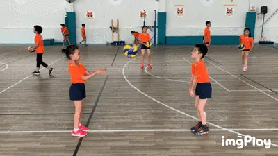 西班牙人上轮客场1-0击败塞尔塔，斩获赛季7连胜，暂列西甲第6，距离降级区仅12分。